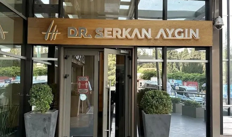 clinique du Dr Serkan Aygin à Istanbul