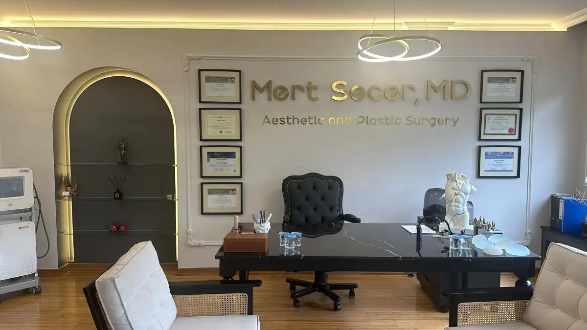 Aesthetic and Plastic Surgeon Dr. Mert Seçer